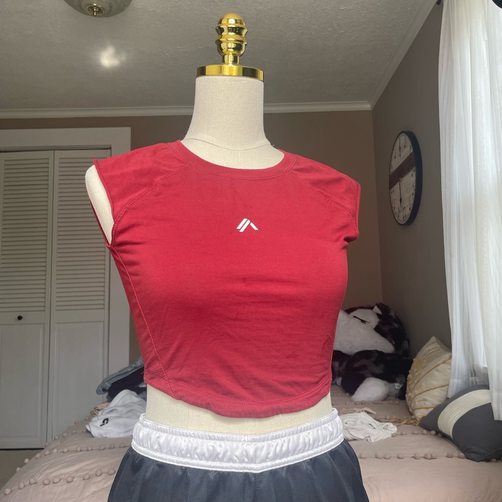 Alphalete top